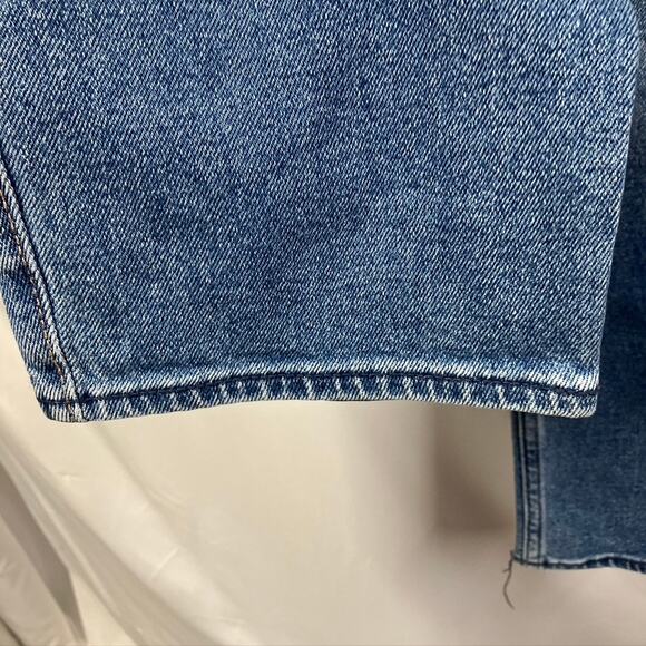 Hollister Ultra High-Rise Vintage Straight Light Wash Distressed Womens 5R 27x27 - Picture 5 of 15